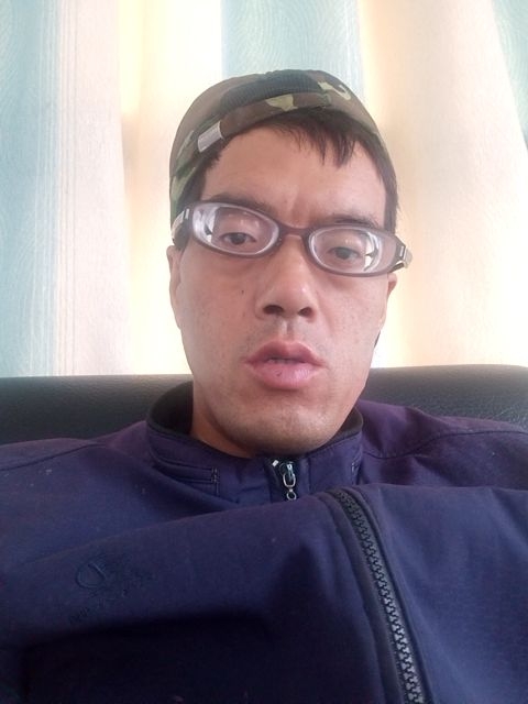 等待有缘人的第一张照片--贵州中老年相亲网