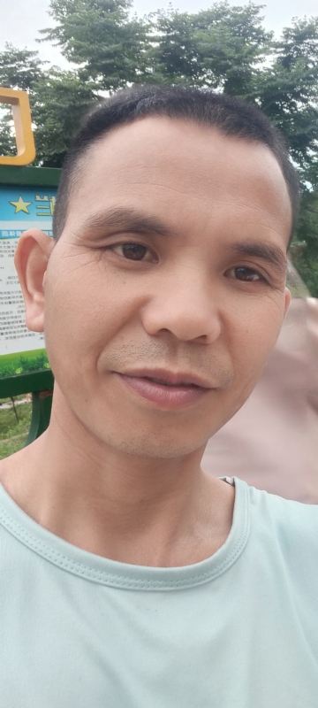 找个相爱的人结婚的第一张照片--贵州中老年相亲网