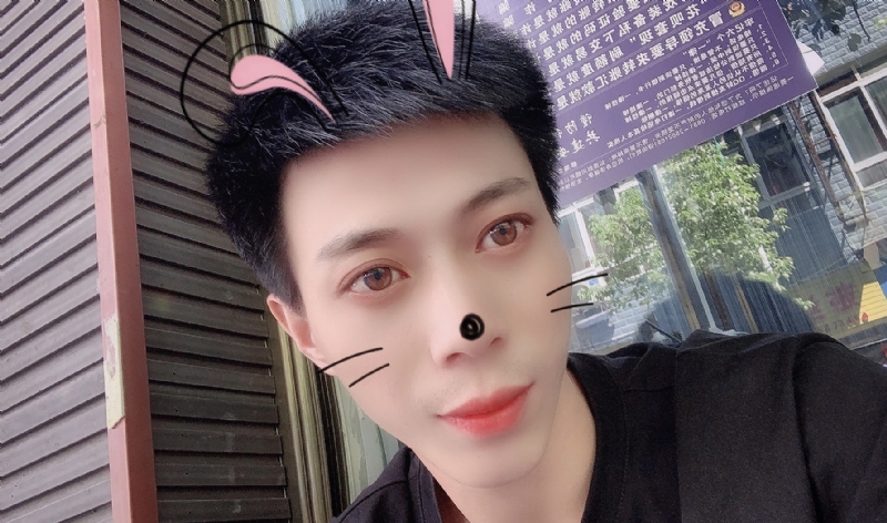 酒伴你的第一张照片--贵州中老年相亲网
