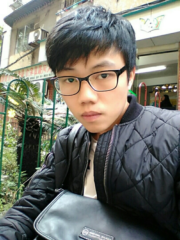 近水楼台的第一张照片--贵州中老年相亲网